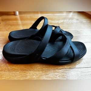 Black Crocs Strappy Sandals women’s 8